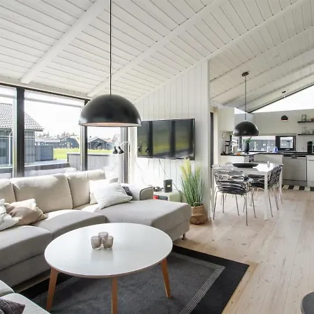 Holiday home Auvo Hjorring